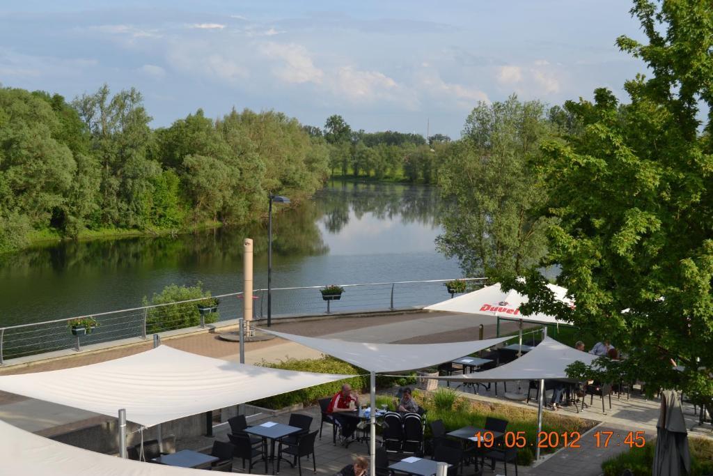 Hotel Horeca De Wissen Ділсен-Стоккем Екстер'єр фото