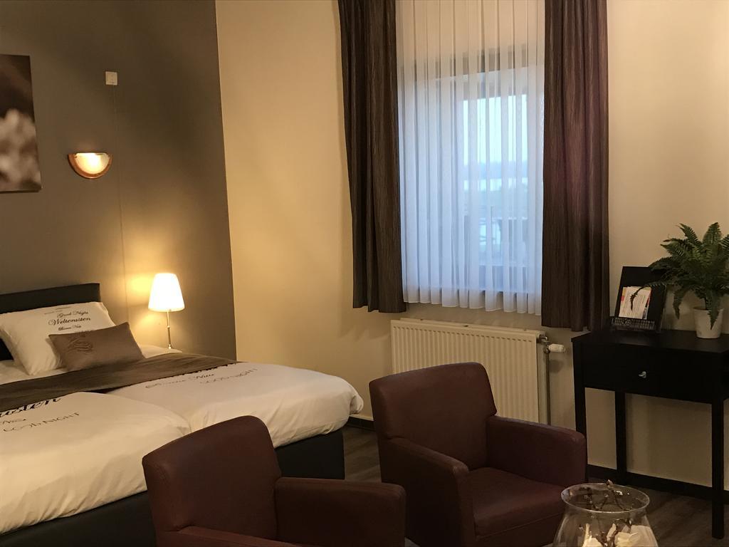 Hotel Horeca De Wissen Ділсен-Стоккем Екстер'єр фото